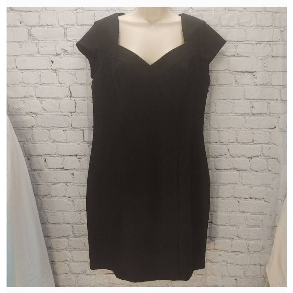 BCX Junior's Size 13 Black Cap Sleeve Dress